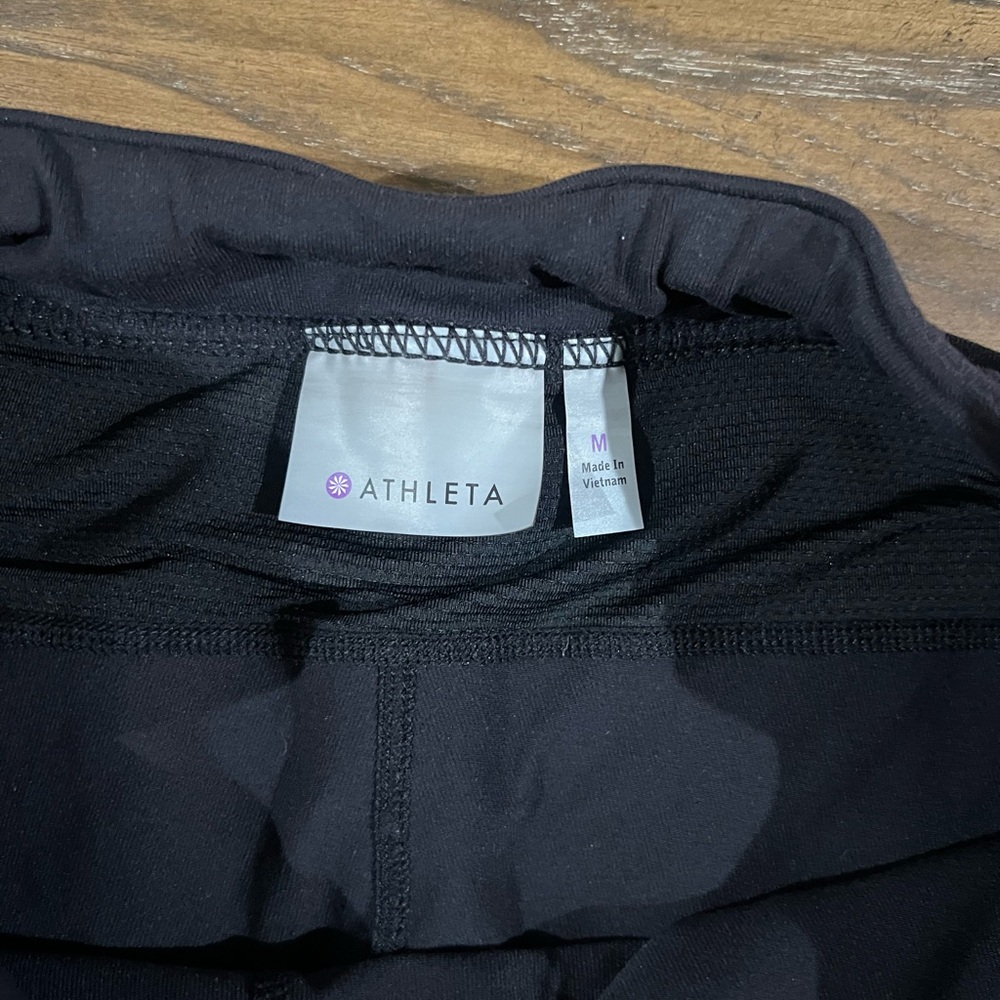 Athleta Bettona 2 In 1 Medium   Skirt Capri Crop Black Leggings Cargo Pockets - Picture 5 of 10